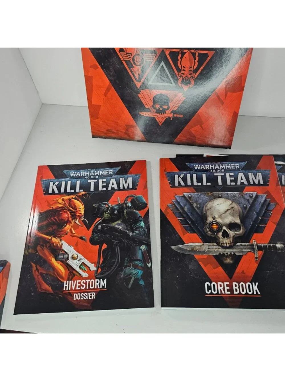 Warhammer 40k Kill Team Hivestorm: Core Book, Dossier Card Pack, Tokens